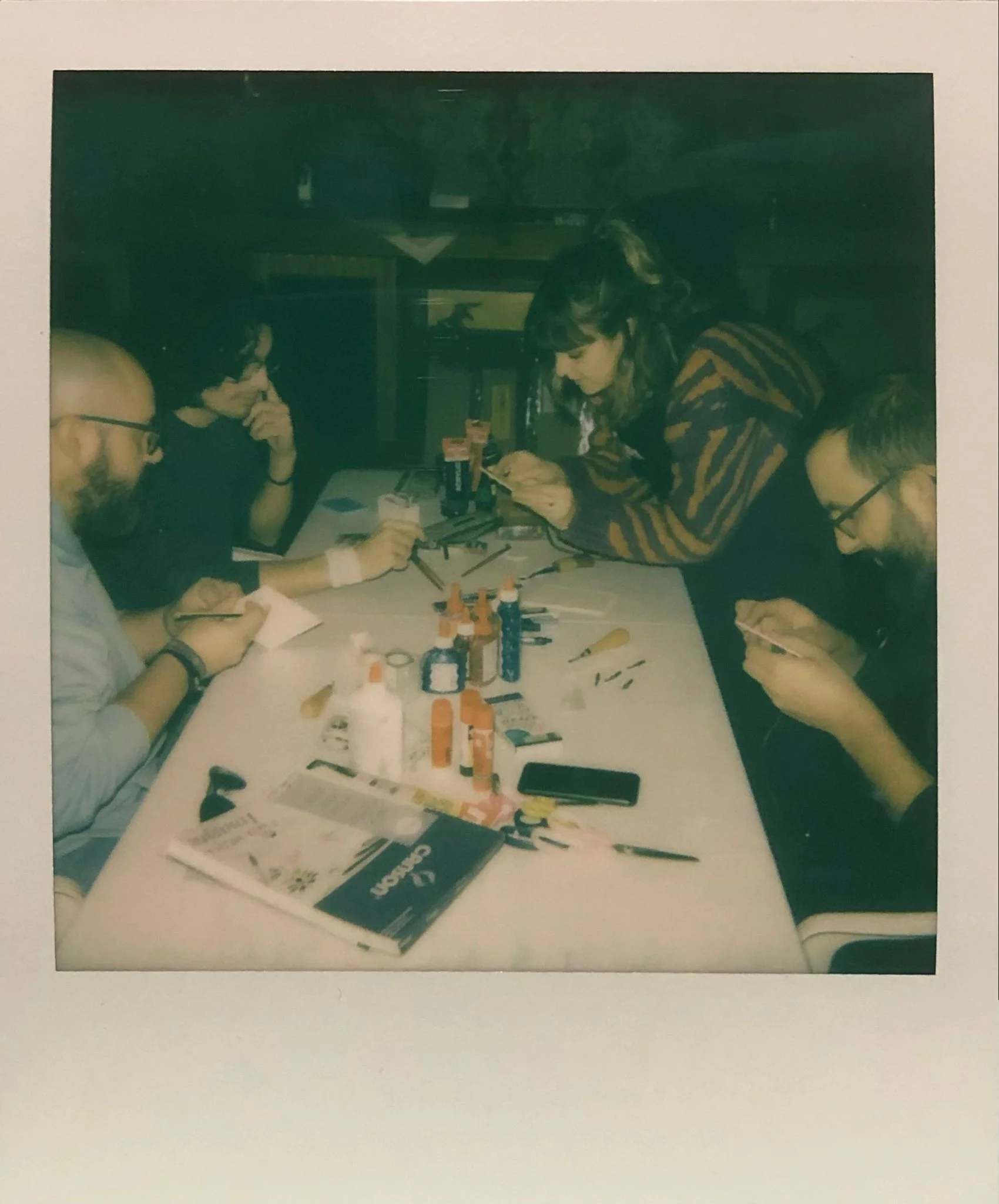 Taller de pintura con Clara y miembros